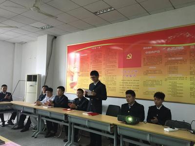 2018年度武漢船院興盛洋公司訂單班獎學(xué)金表彰大會在我院舉行